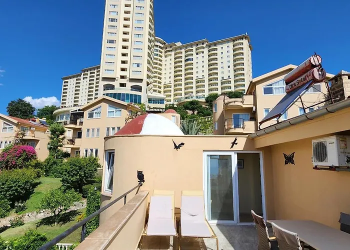 Ferdi Kiralama * 阿拉尼亚